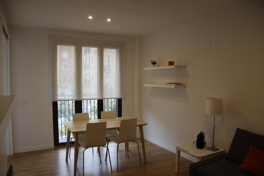 Apartamentos Hiedra Y Tapineria Mercado Central Valencia Exteriör bild